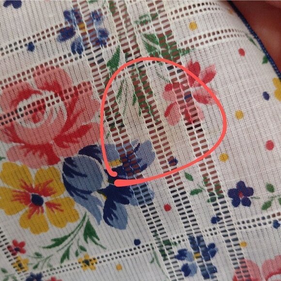 Vintage Cotton Hankies Handkerchief Rose Floral Design Country Cottage Core Blue - Picture 5 of 5